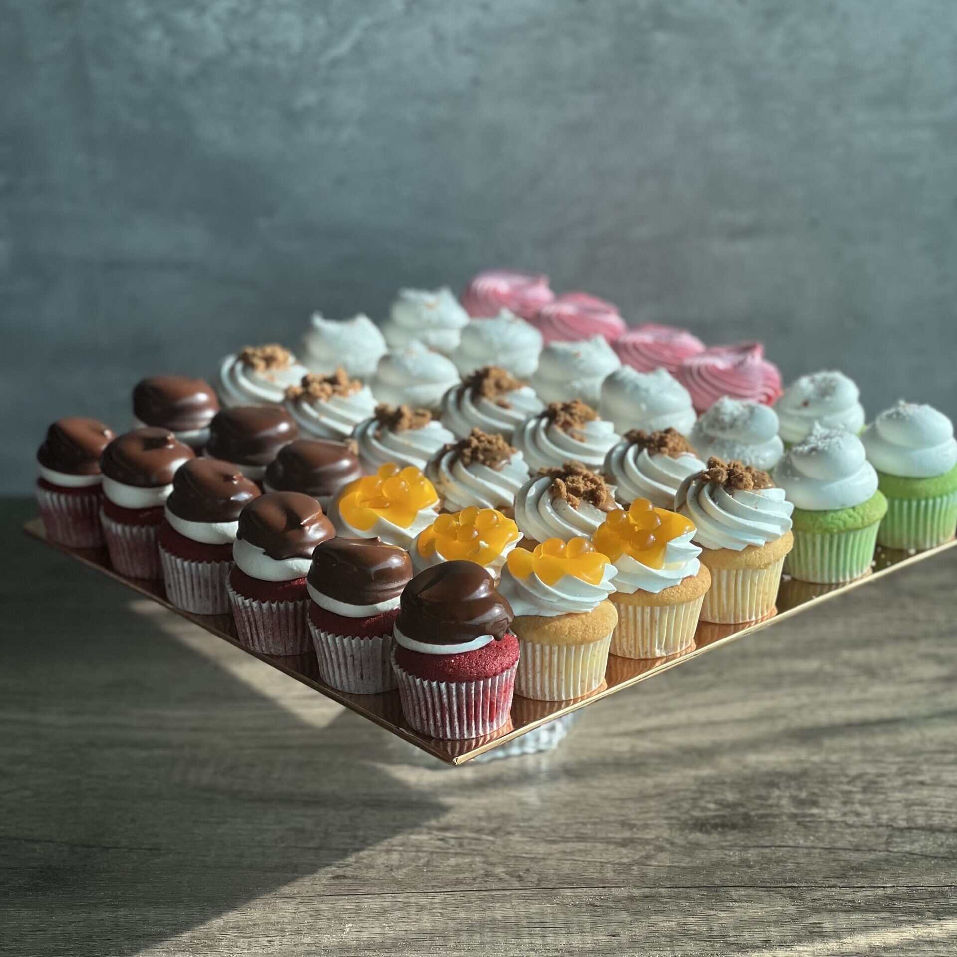 Cake Box Cake Storage Tins Tesco Cupcake Boxes Bundt Cake